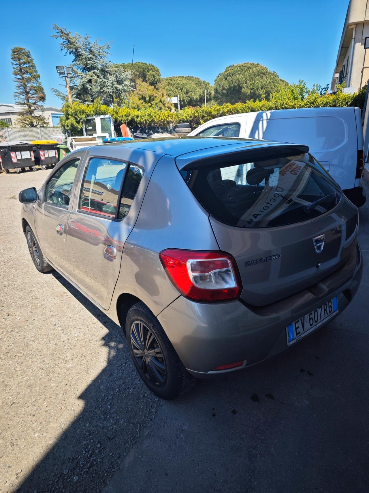 Dacia Sandero 1.2 75CV Lauréate
