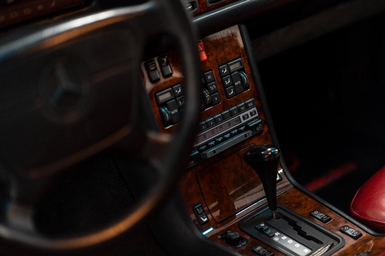 Mercedes-benz S 320 300 SEL 3.2 cat (Italia)