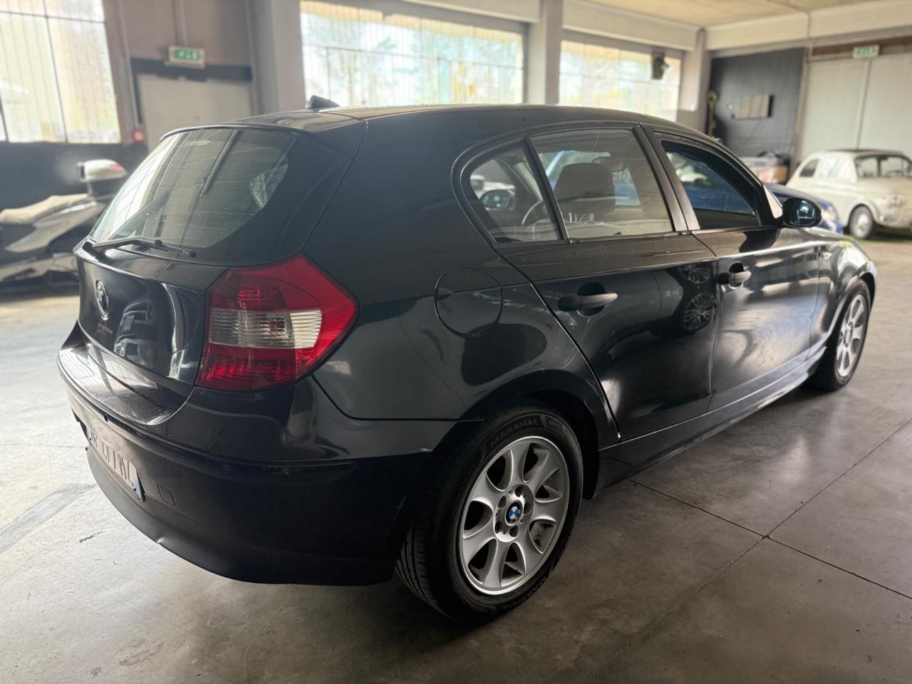 Bmw 118 118d cat 5 porte Eletta