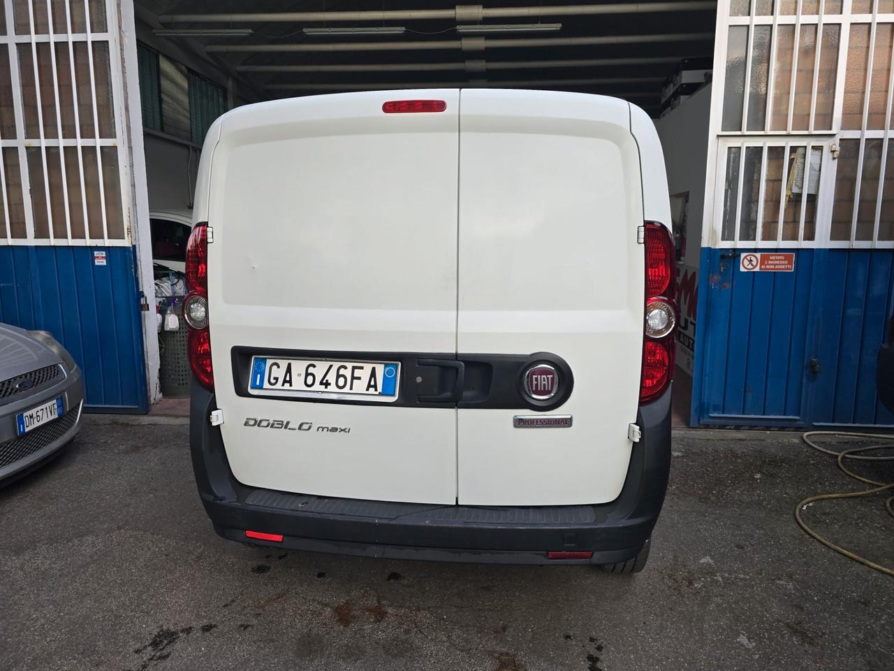 Fiat Doblo Doblò 1.6 MJT 120CV S&S Lounge maxi da 120,00 mese