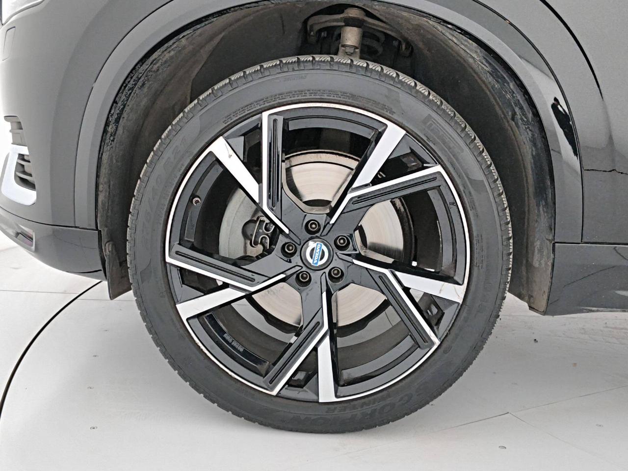 Volvo XC90 2.0 b5 Inscription awd 7 Posti