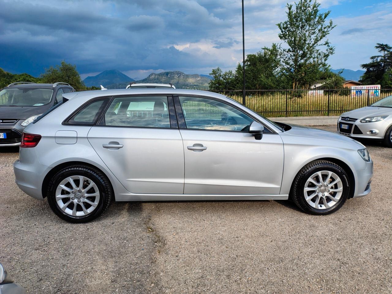 Audi A3 SPB 1.6 TDI clean diesel Ambition