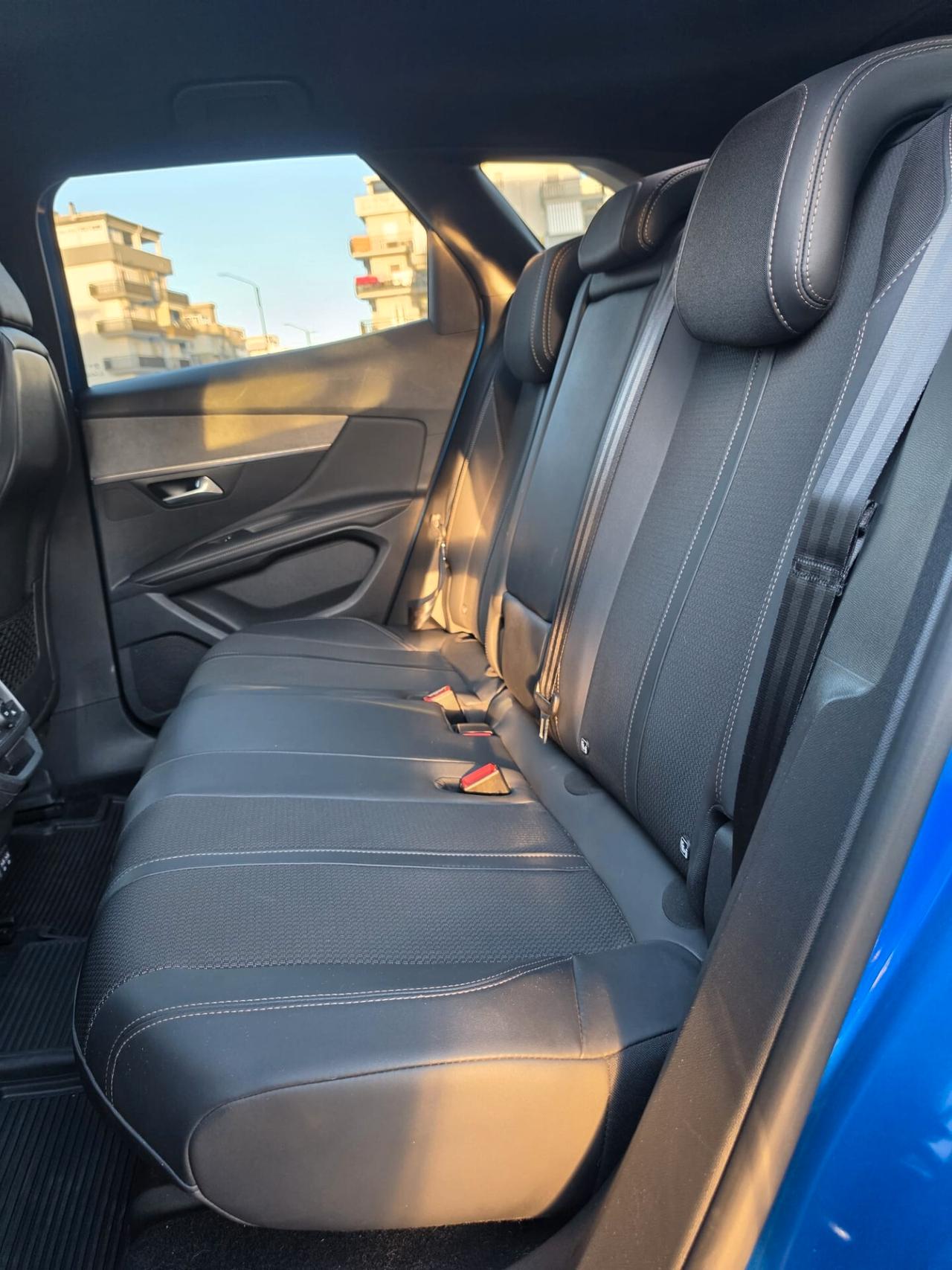 Peugeot 3008 BlueHDi 130 S&S EAT8 GT Black Edition