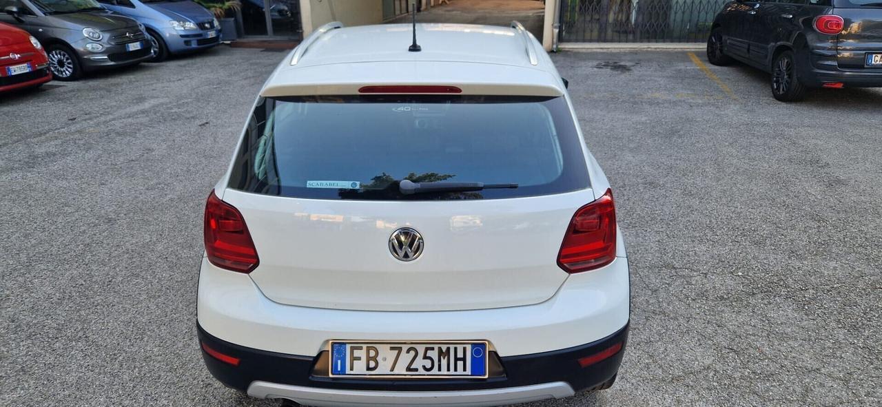 Volkswagen Polo Cross 1.4 TDI 90 CV 5p. Business N