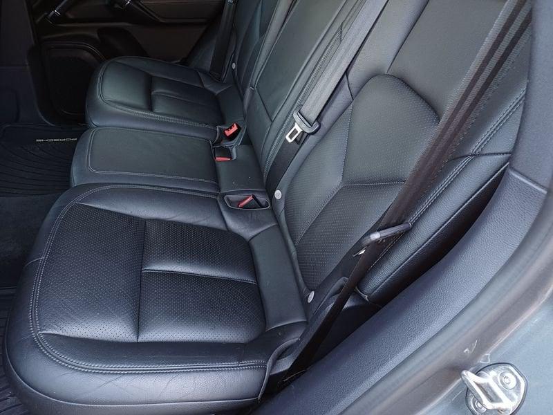 Porsche Cayenne 3.0 V6 Tiptronic 1°PROP-GARANZIA