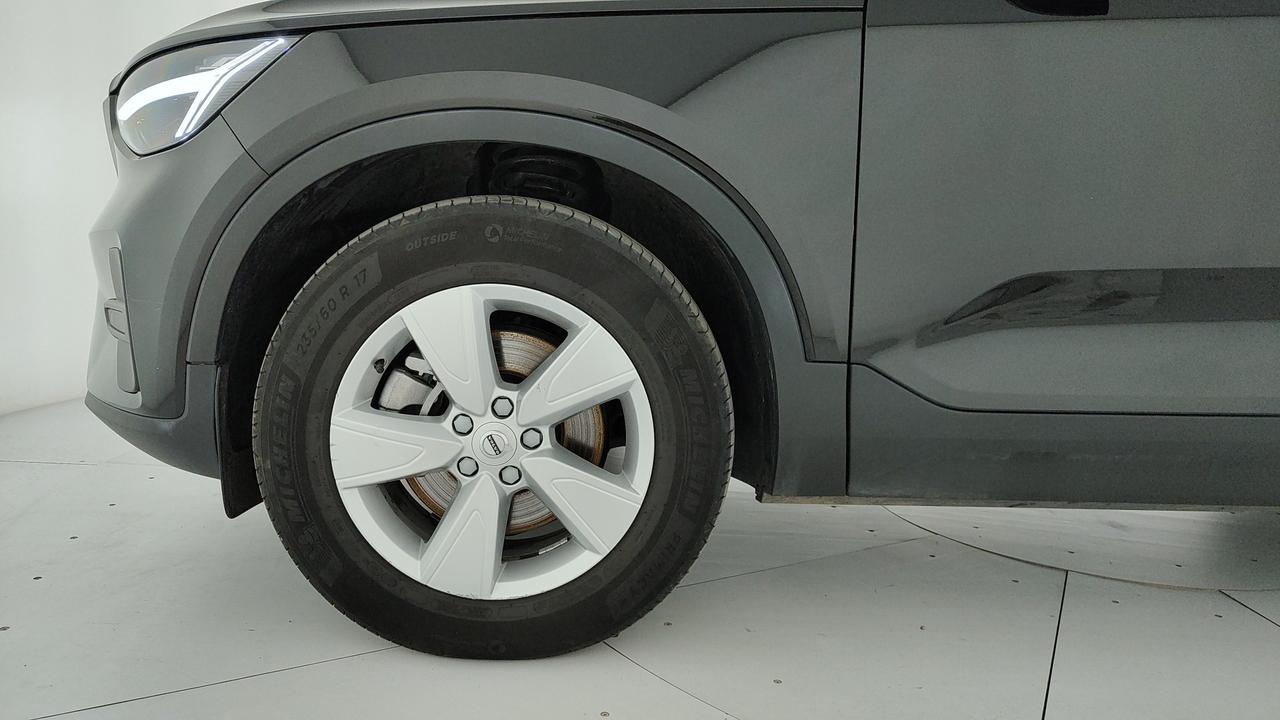 VOLVO XC40 2.0 b3 Essential auto N1