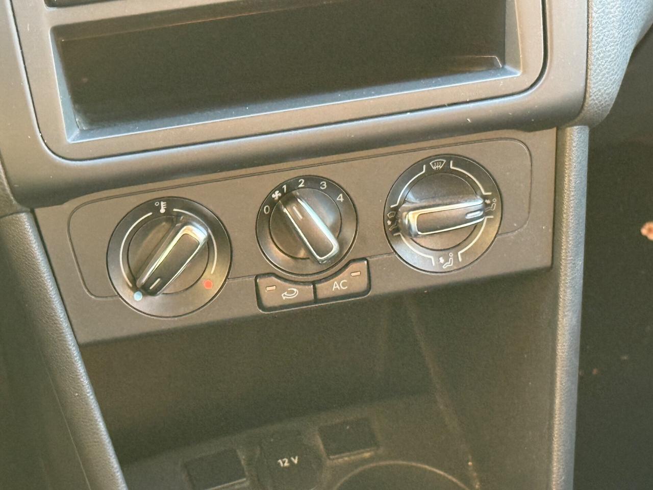 Volkswagen Polo 1.2 - 5p.|NEOPATENTATI