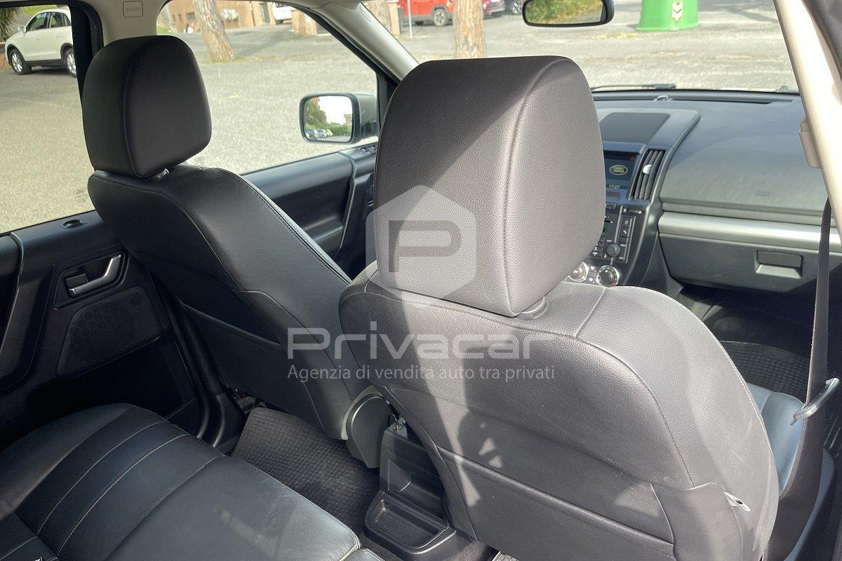 LAND ROVER Freelander 2.2 SD4 S.W. SE