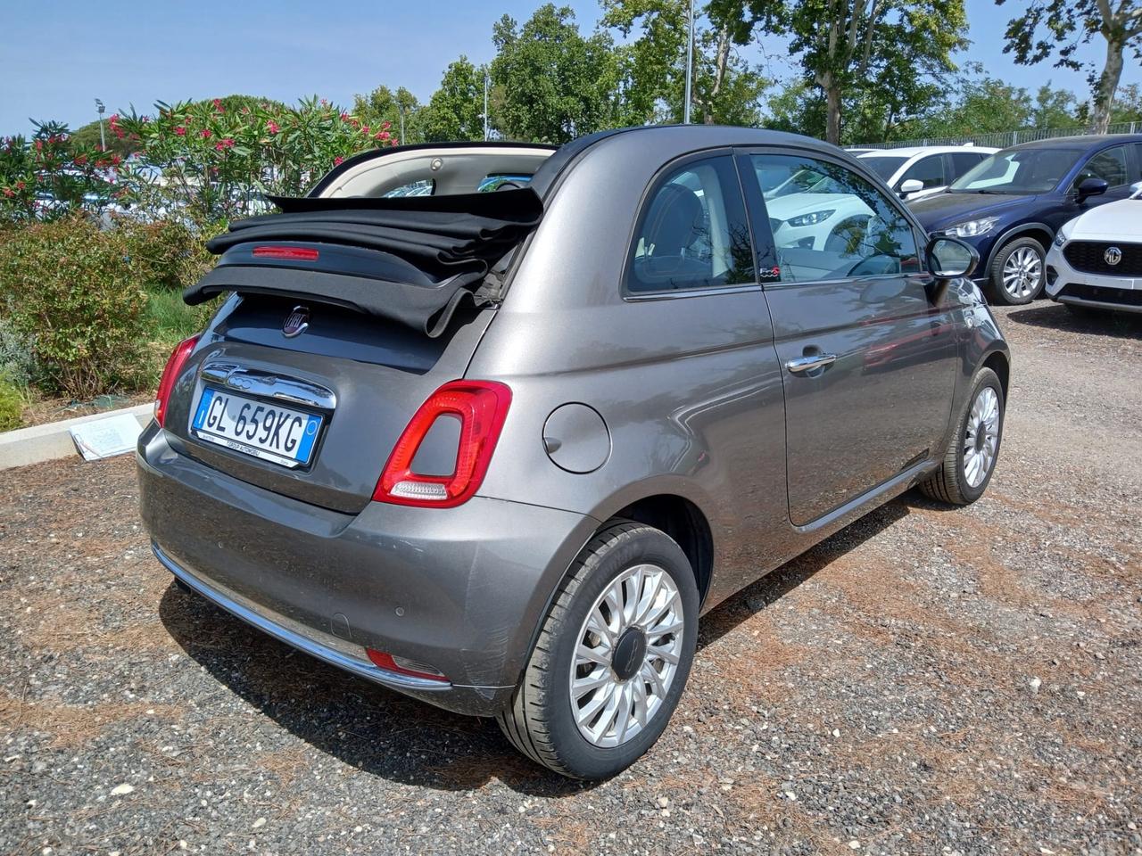 Fiat 500 C 1.0 Hybrid Dolcevita