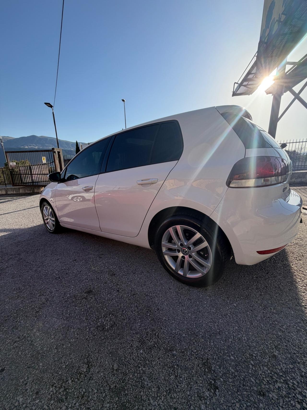 Volkswagen Golf 1.6 TDI DPF 5 porti