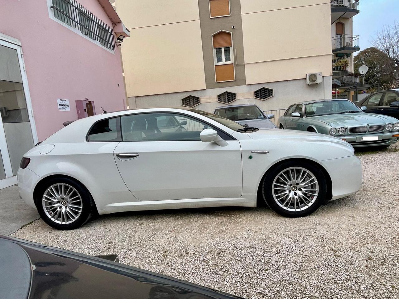 Alfa Romeo Brera 2.4 JTDm 20V 210CV