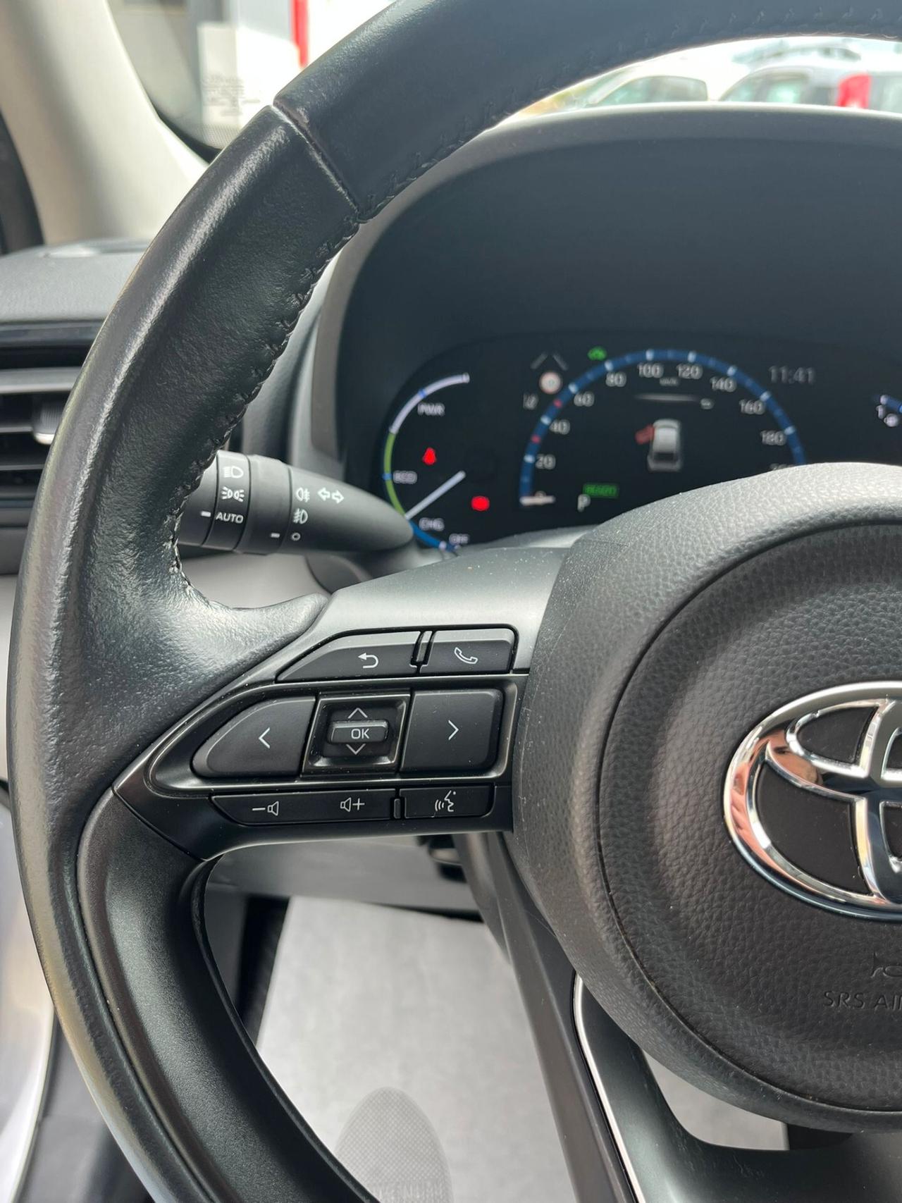 Toyota Yaris Cross 1.5 Hybrid 5p. E-CVT Business