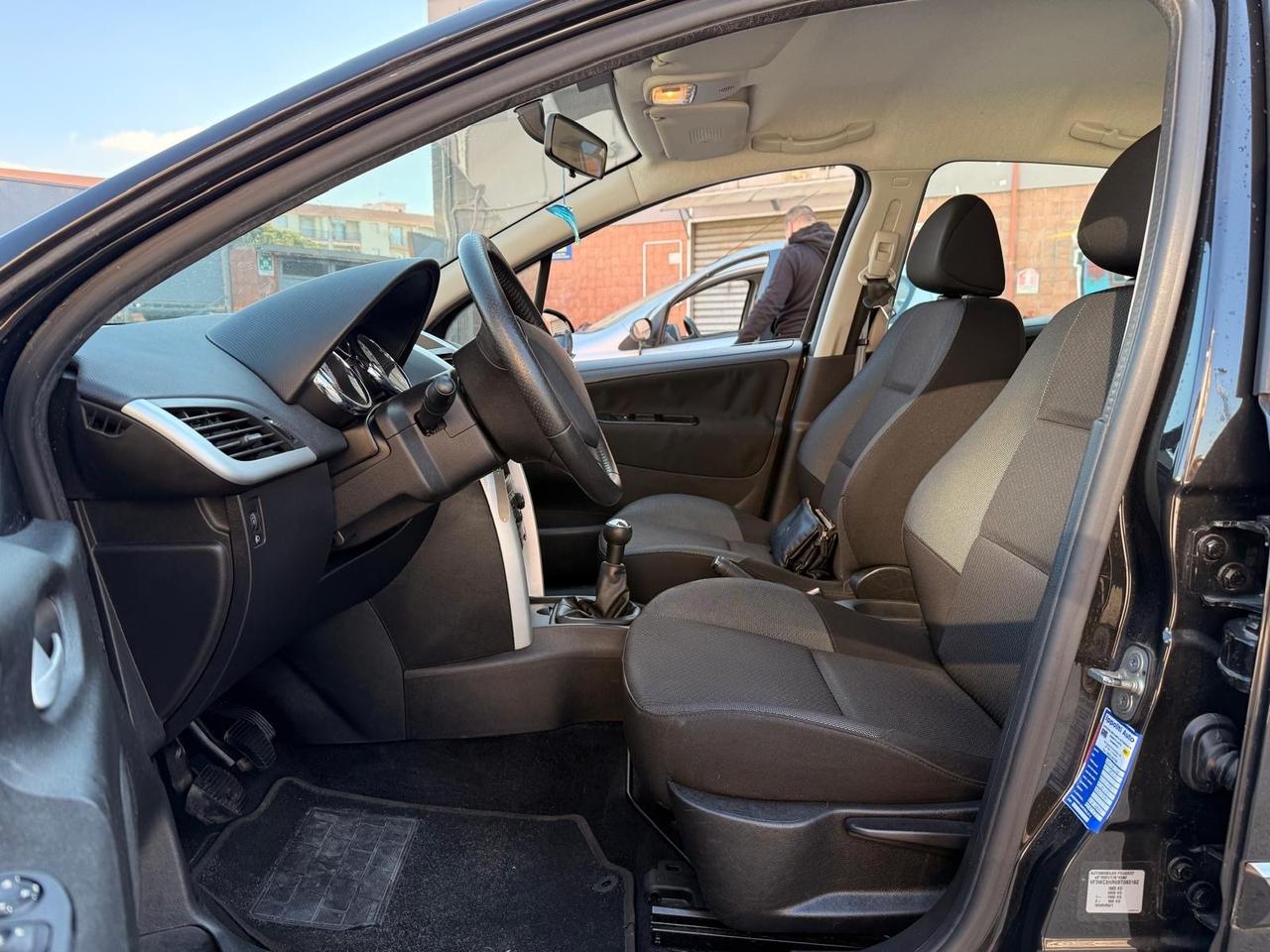 Peugeot 207 1.4 HDi 90mila KM Restyling 2012 Full Ottima