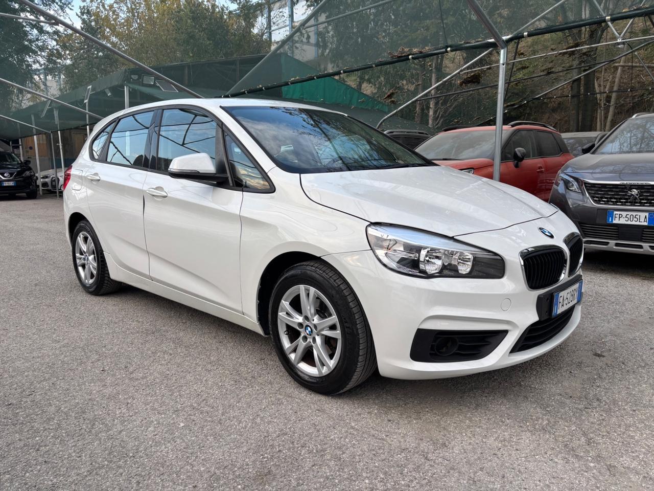 Bmw 2er Active Tourer 214d Luxury OK NEOPATENTATI
