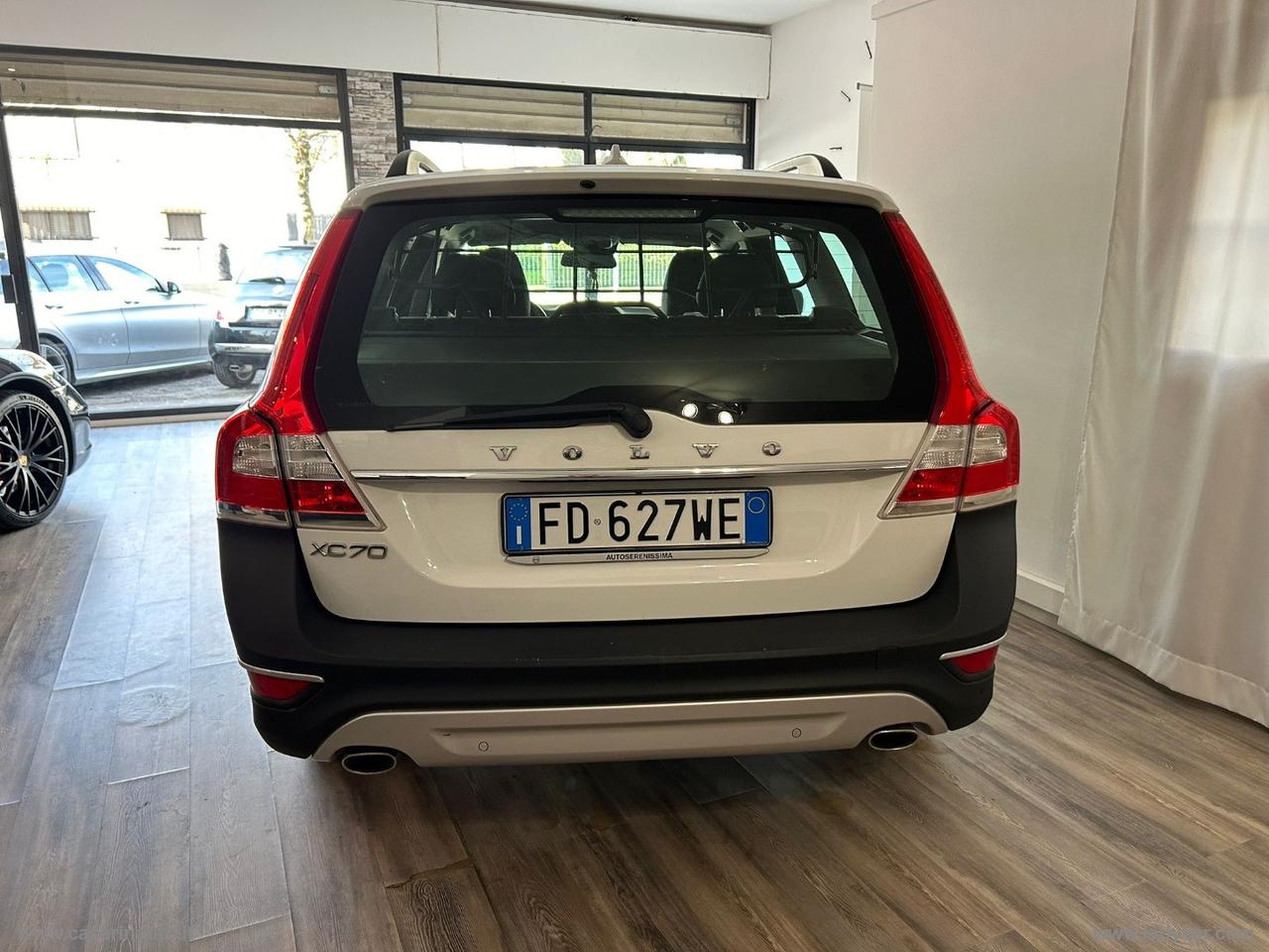 VOLVO XC70 D4 Geartronic Momentum