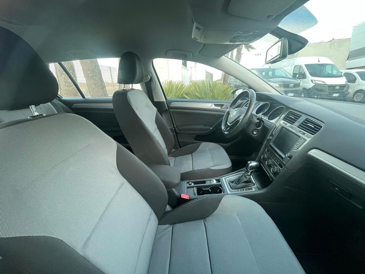 Volkswagen Golf e-Golf 115 CV