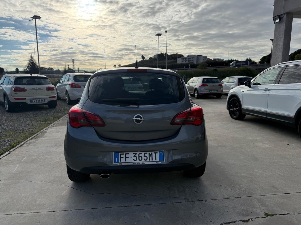 Opel Corsa 1.4 90CV GPL Tech Coupé b-Color