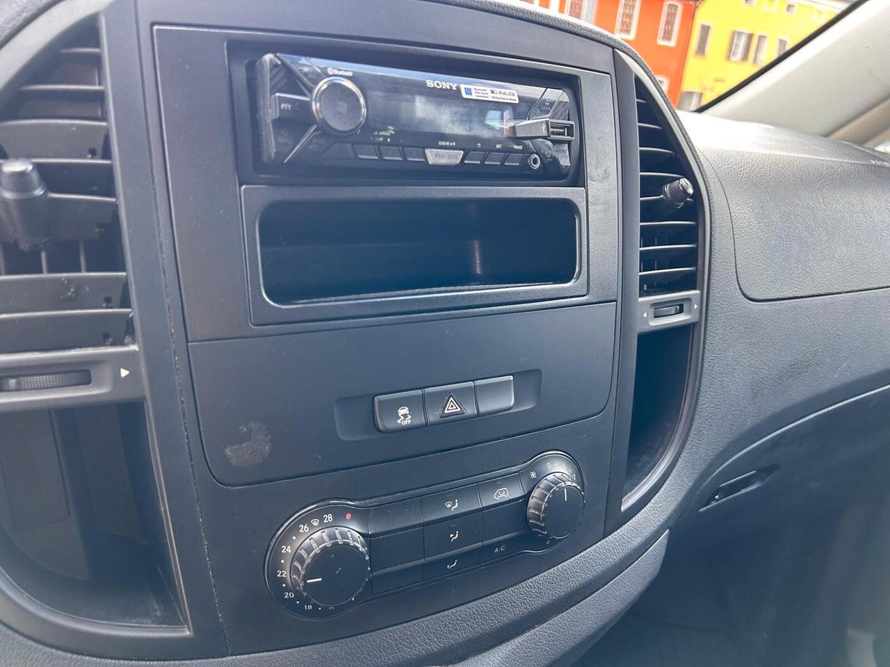 Mercedes Benz Vito Long 114 CDI