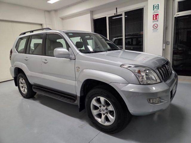 TOYOTA Land Cruiser 3.0 D-4D 16V cat CAMBIO MANUALE