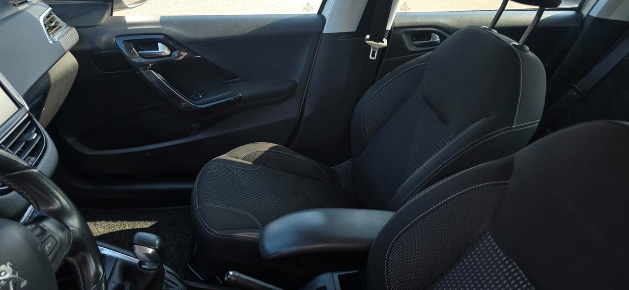 Peugeot 208 1.6 e-HDi 92 CV Stop&Start 5 porte Allure