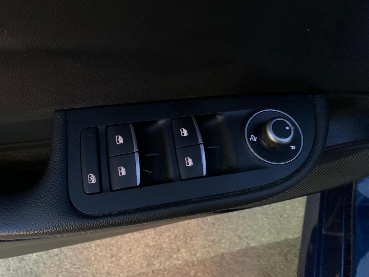 Alfa Romeo Giulia 2.2 Turbodiesel 180 CV Business Sport