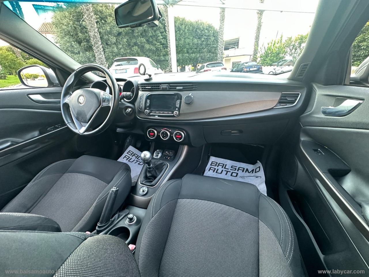 ALFA ROMEO Giulietta 1.6 JTDm-2 105 CV Distinctive
