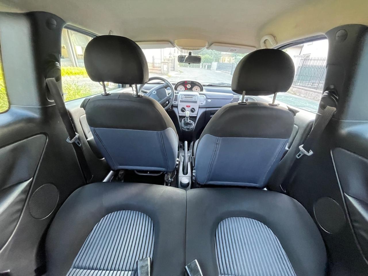 Lancia Ypsilon 1.2 Passion