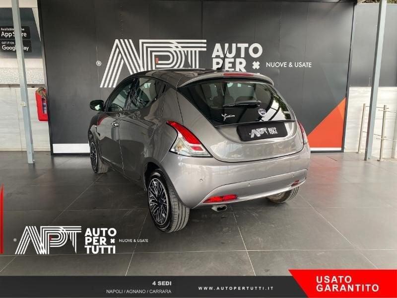 Lancia Ypsilon Ypsilon 1.0 hybrid Silver s&s 70cv