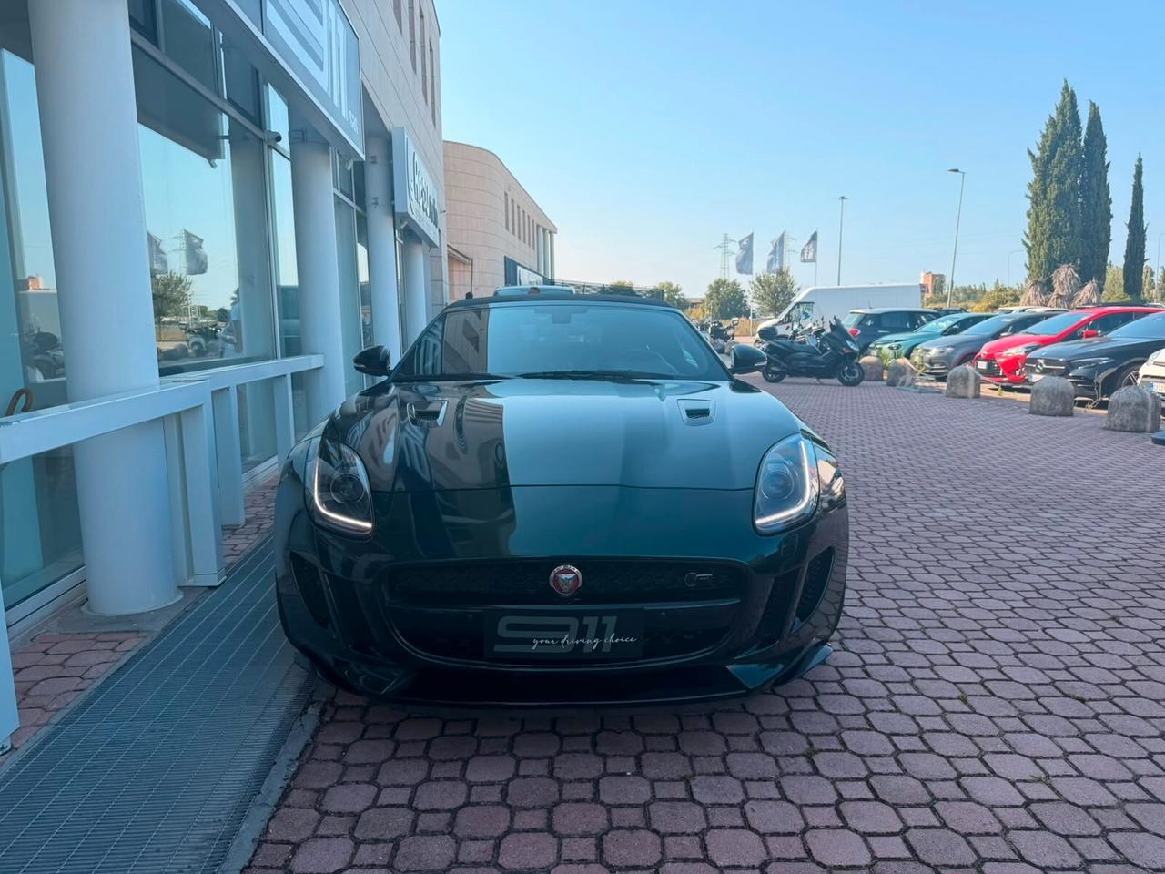 Jaguar F-Type 5.0 V8 aut. AWD Convertibile SVR