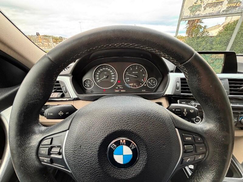 BMW Serie 3 (F30/31) 318d Touring Luxury