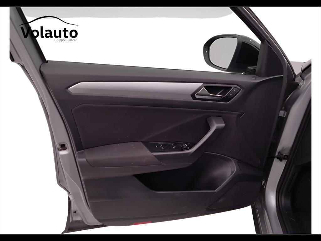 VOLKSWAGEN T-Roc 2022 - T-Roc 1.5 tsi Life dsg