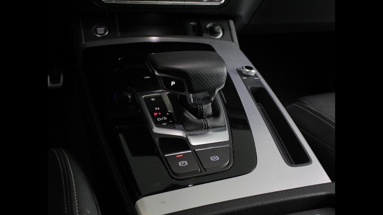 AUDI Q5 I Sportback 2021 - Q5 Sportback 40 2.0 tdi mhev 12V S line Plus quattro s-troni