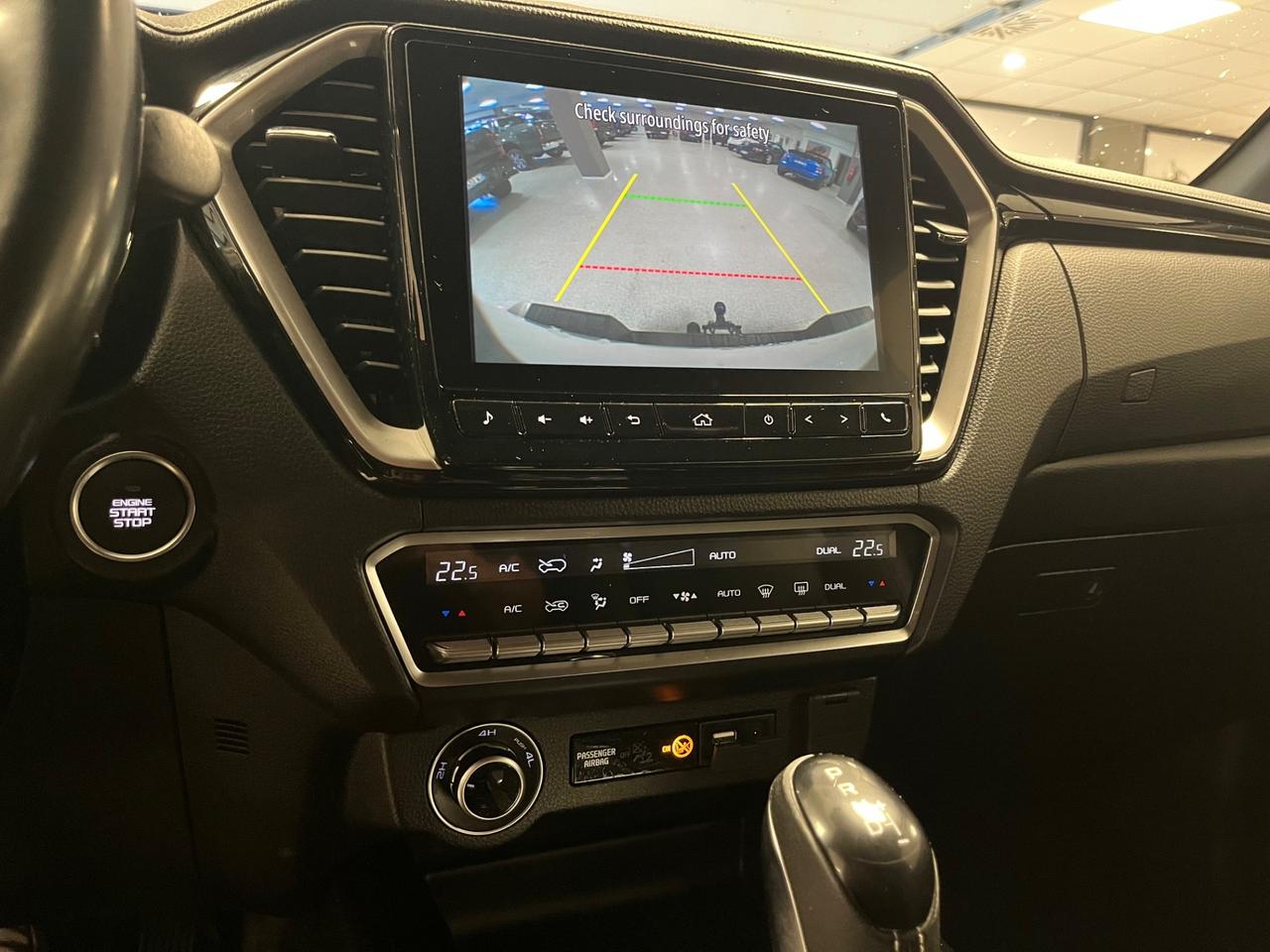 Isuzu D-Max V-CROSS N60FF 1.9 Crew 4X4 A/T