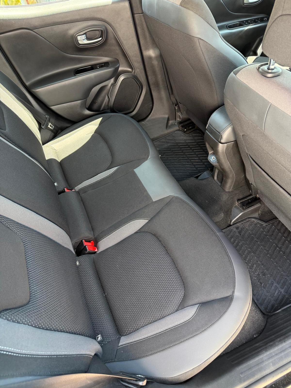 Jeep Renegade 1.6 Mjt 130 CV S