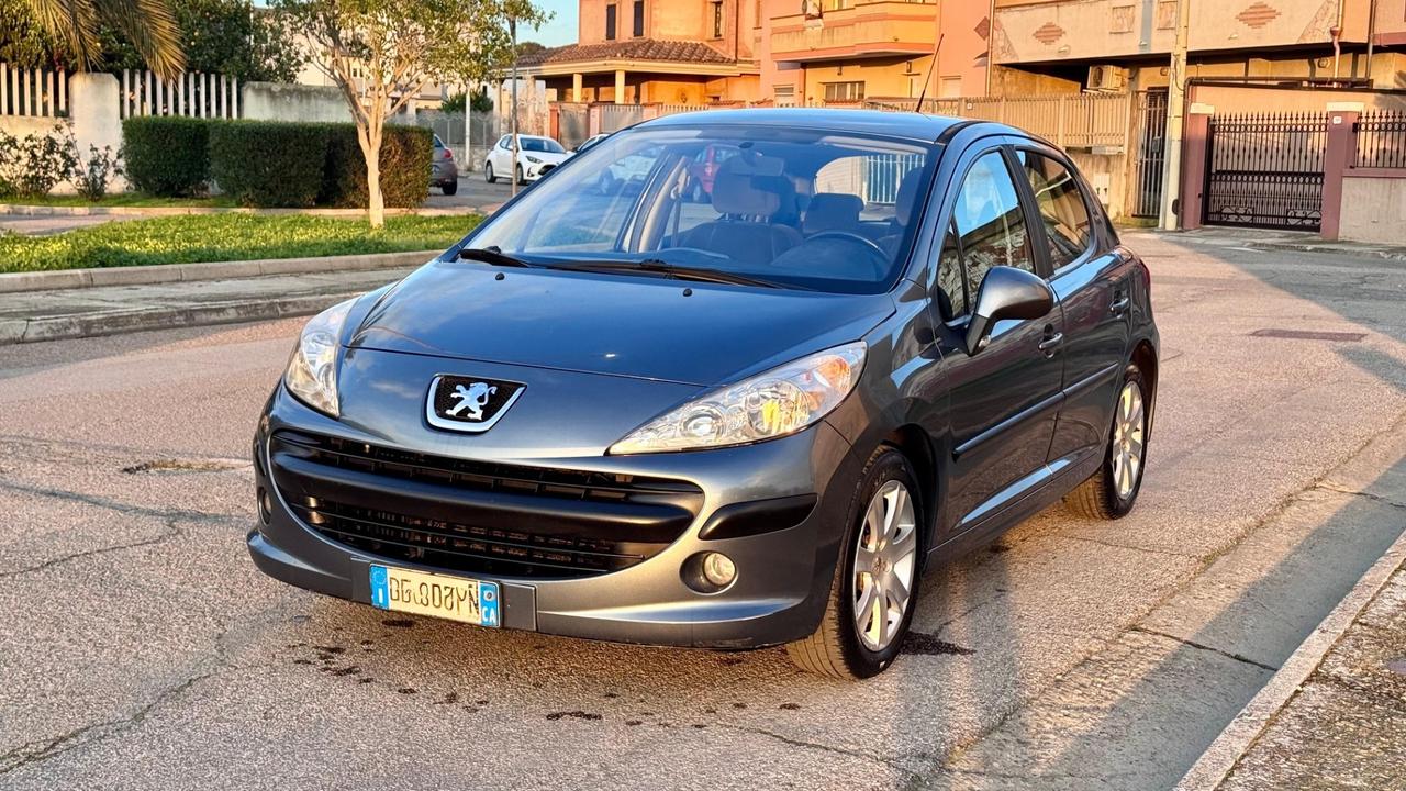 Peugeot 207 1.6 HDi 90CV 5P XS (66 kw)