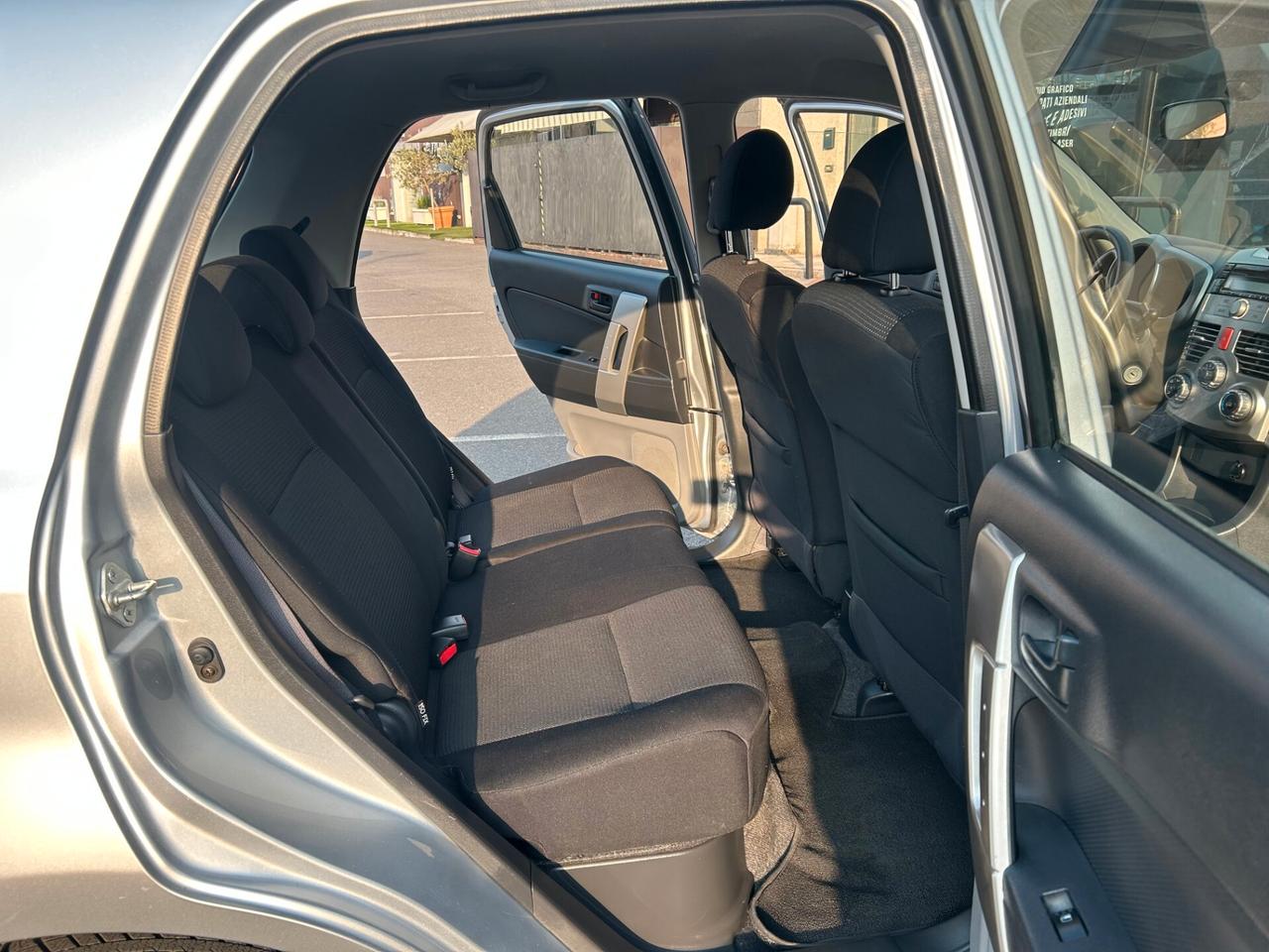 Daihatsu terios 1.3 benzina 4x4 ok neopatentati