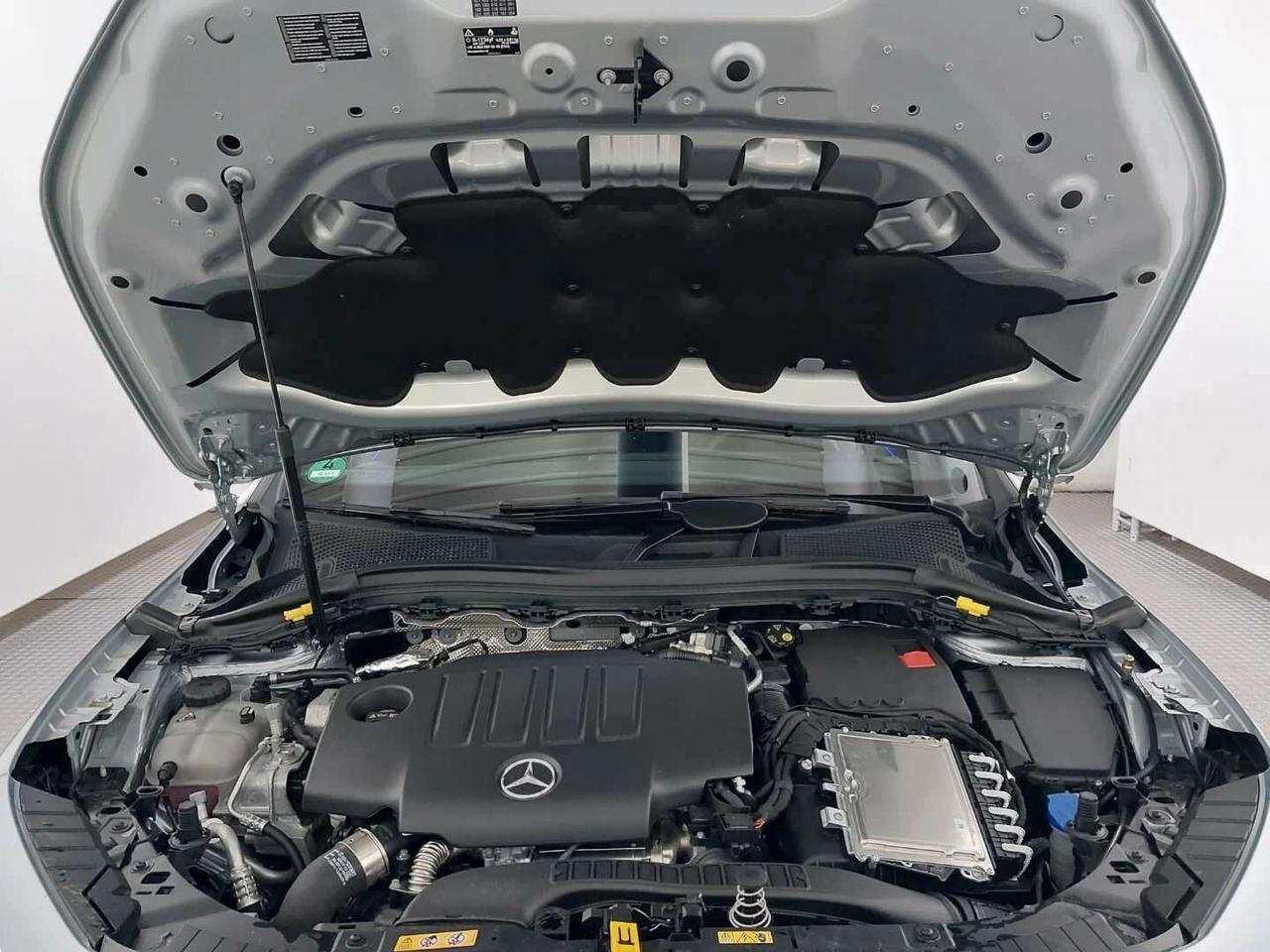 Mercedes-benz GLA 200 d Automatic AMG Line Premium PANORAMA