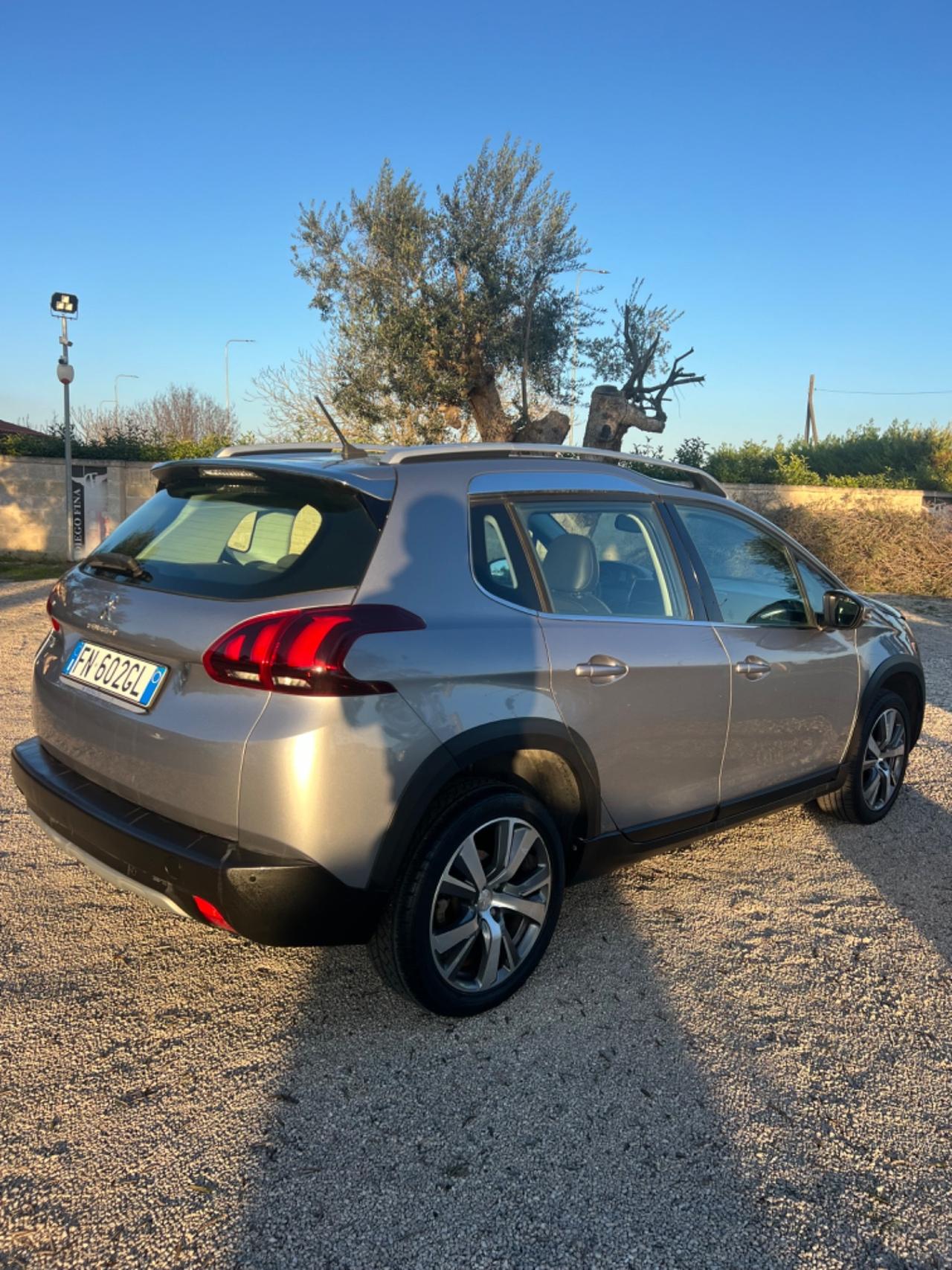 Peugeot 2008 BlueHDi 120 S&S Allure xfetta!!!