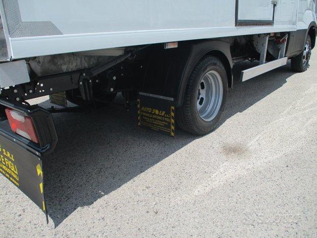 Iveco Daily 35C15 3000 150CVE6 GANCIERE CARNE APPE