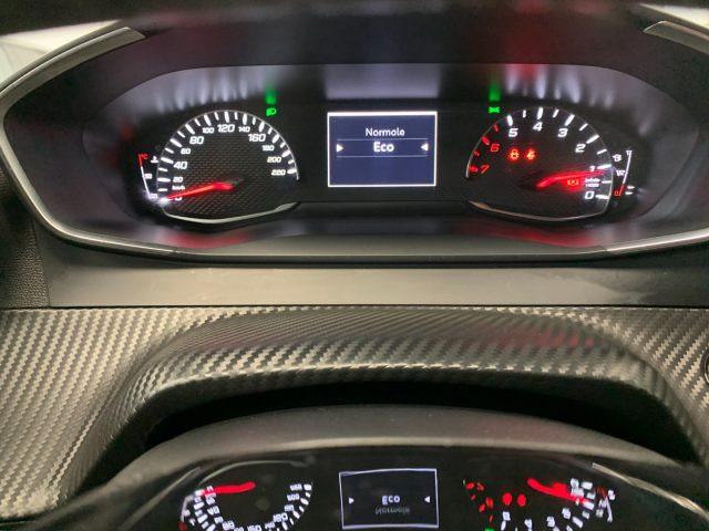 PEUGEOT 2008 1.5 BlueHDi Allure Navi Pack
