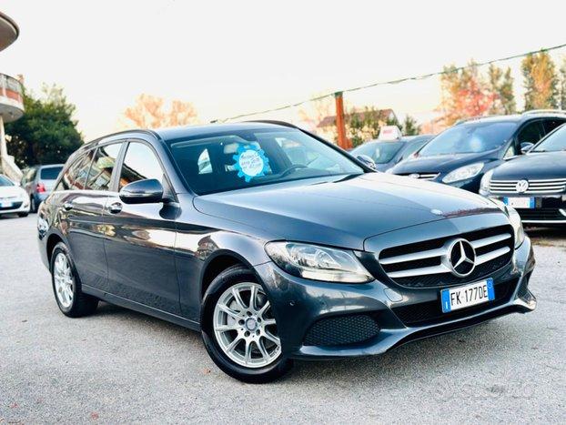 Mercedes-benz 2017 C 180 ok neopatentati garanzia 12 mesi !