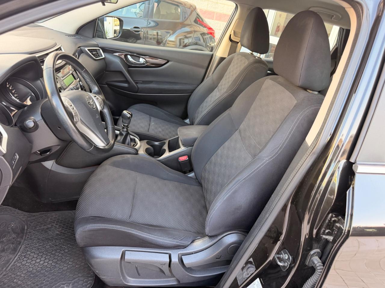 Nissan Qashqai 1.5 dCi Visia
