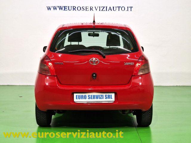 TOYOTA Yaris 1.3 5 porte Sol