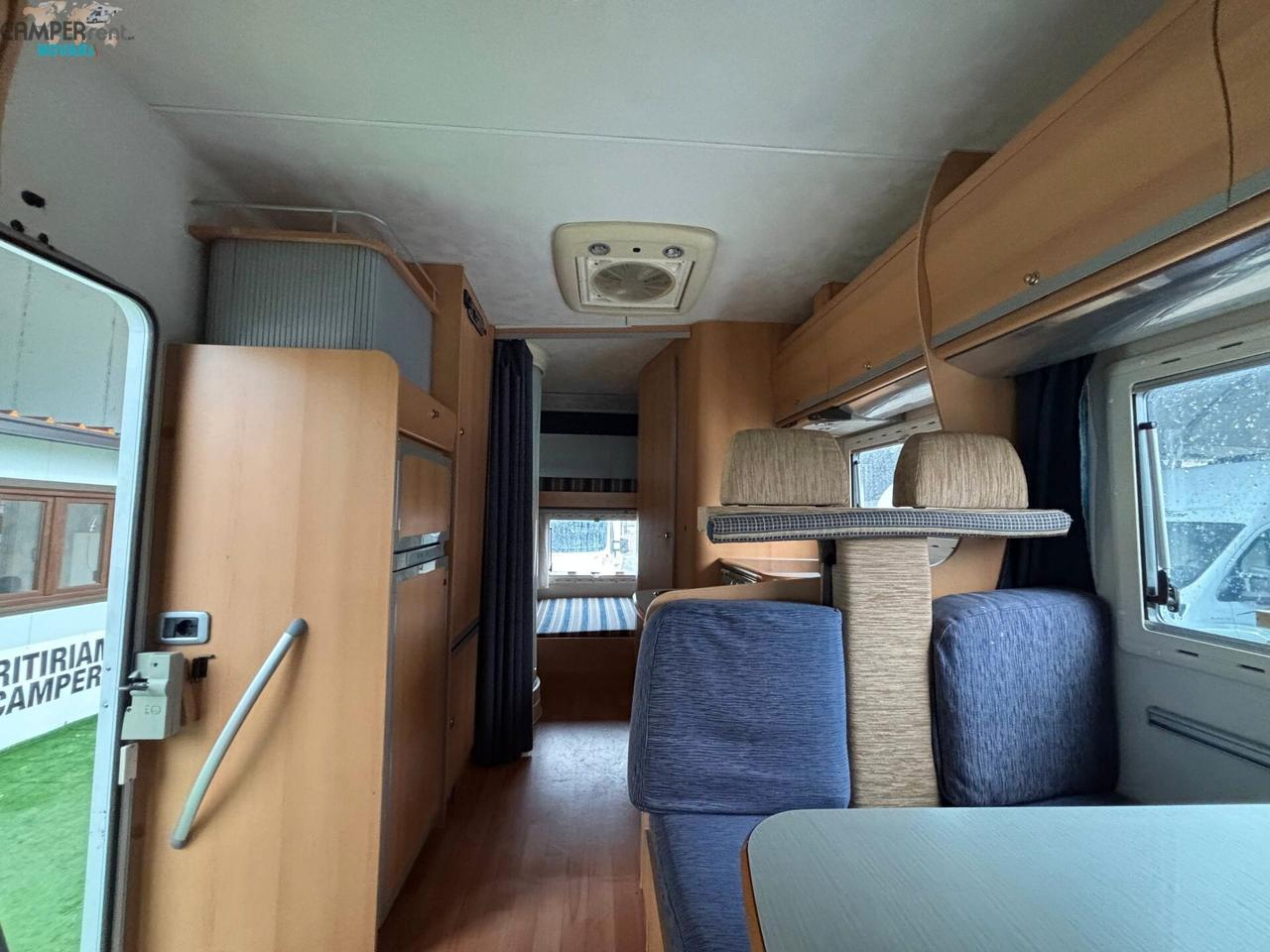 ELNAGH SUPER D 111 c - mansardato con letti a castello in coda e garage a volume variabile