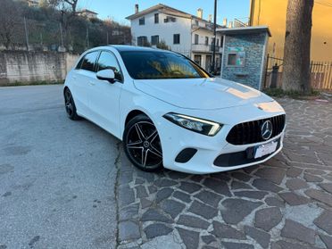 Mercedes Classe A 180d 116cv TETTO VIRTUAL 2018