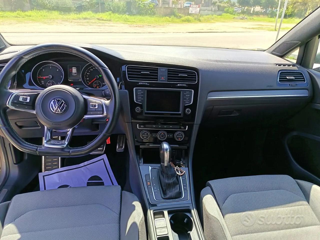 Volkswagen Golf 7 R Line