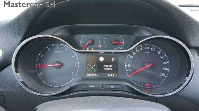 OPEL Crossland X Crossland X 1.5 ecotec Innovation s tg : GB344KR