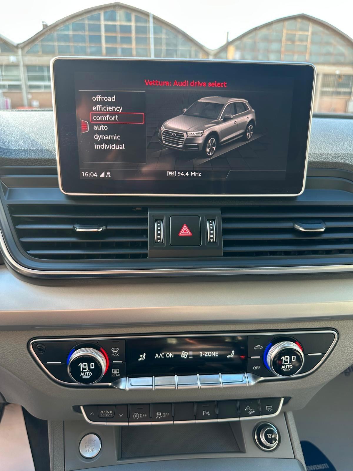 Audi Q5 40 TDI quattro S tronic line plus TETTO APRIBILE INTERNO PELLE MISTO ALCANTARA