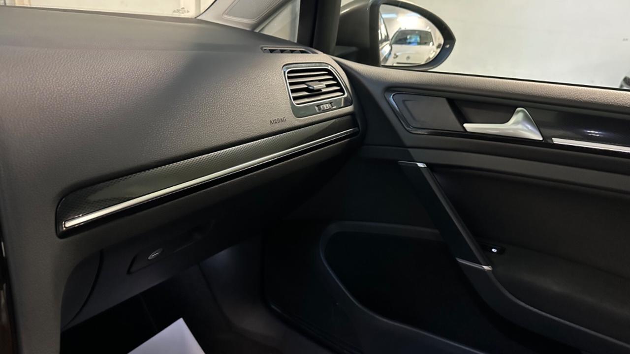 Volkswagen Golf 2.0 TDI 5p. Highline BlueMotion.o.k. neopatentati