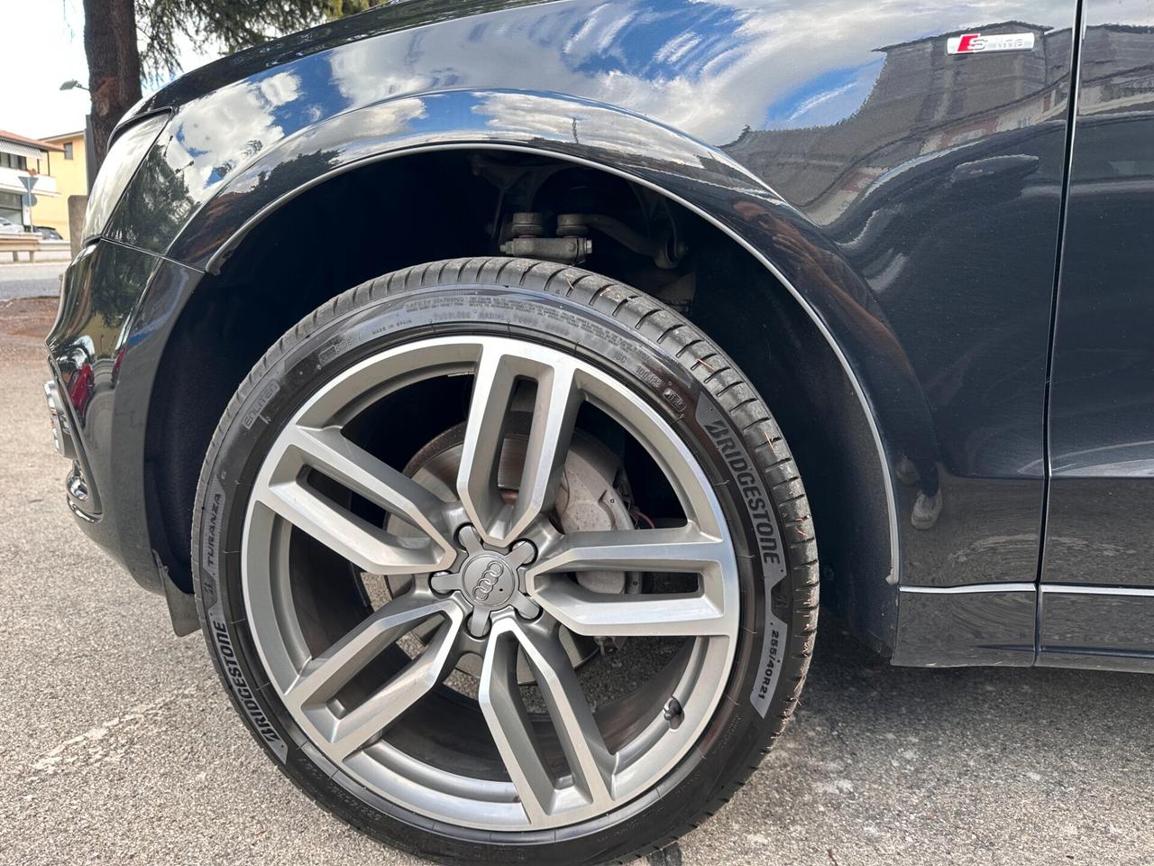 Audi Q5 2.0 TDI 177CV quattro S tronic LINE Plus / PANORAMA R21 LED KEYLESS-GO